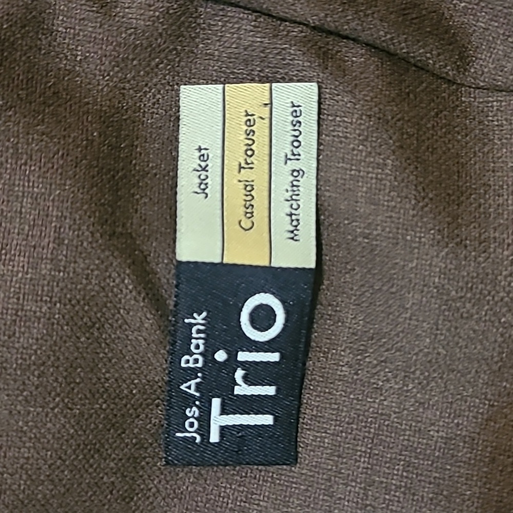 Men 3 piece  brown suit. Reg 43. - Picture 10 of 12